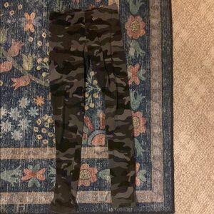 Old Navy Green and Brown Leggings with Stretch Fit